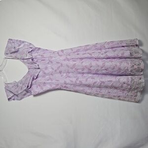 Women's Small Lavender Off-the-Shoulder Ruffled Dress with Lace Overlay T6